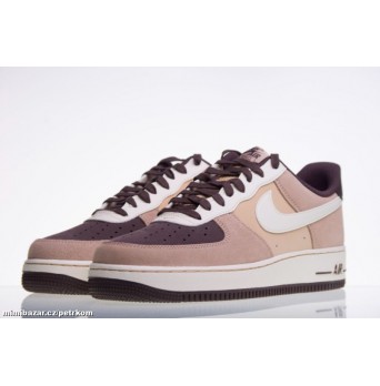 Tenisky NIKE AF1 AIR FORCE 1 '07 LV8 EMB - FB8878 200