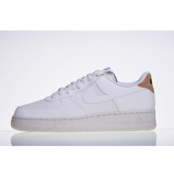 Obuv NIKE Air Force 1 AF1´07 LV8 - DV7184 001